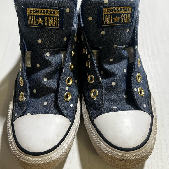 Converse Shoes - Converse all star polkadot shoes